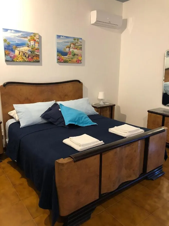 Villa Carolea Acireale 3*,