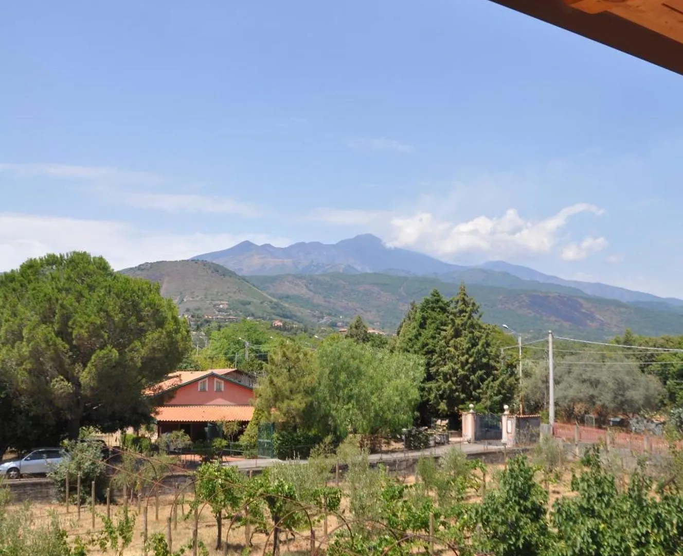 Villa Carolea Acireale Bed & Breakfast