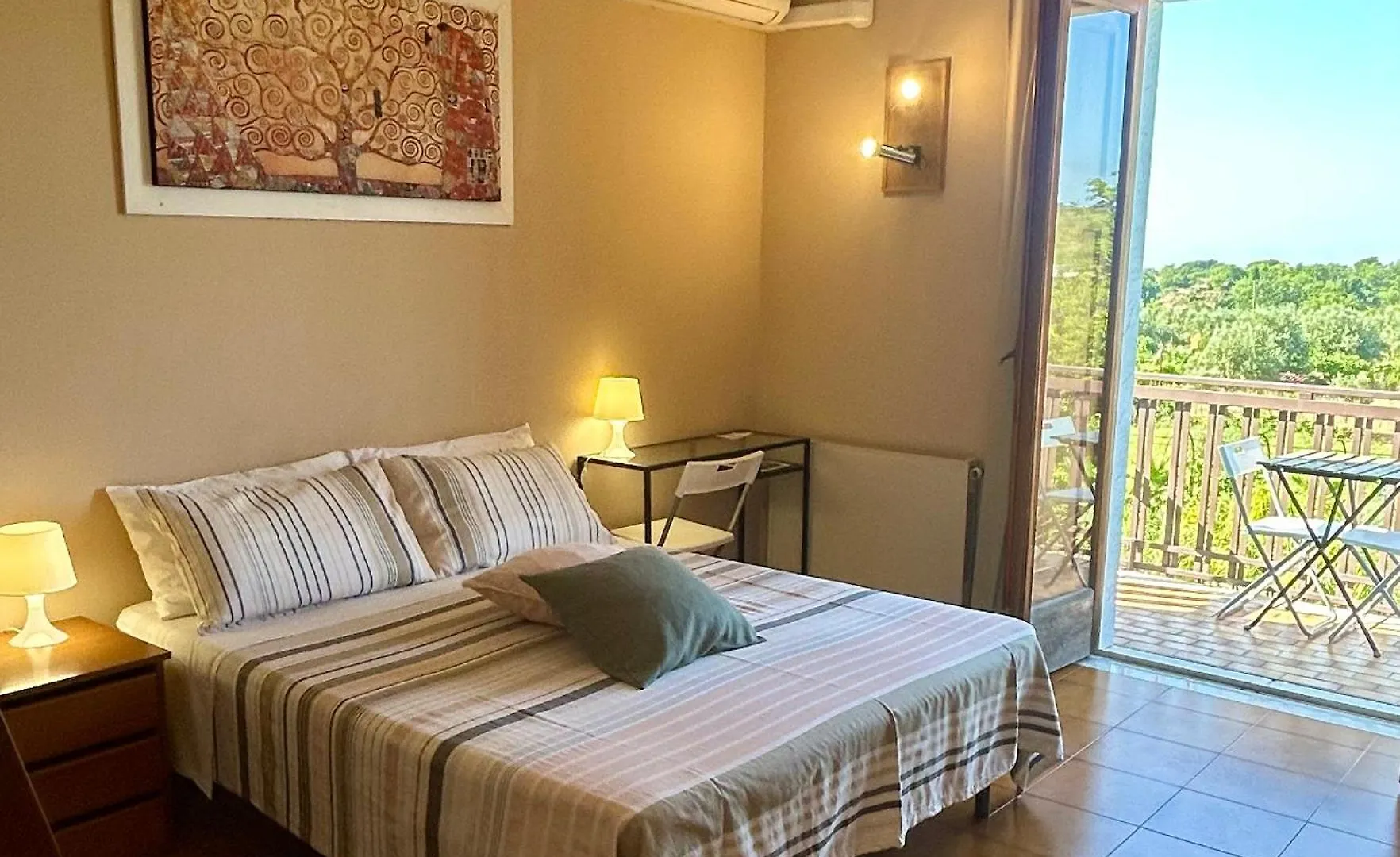 Villa Carolea Acireale Bed & Breakfast