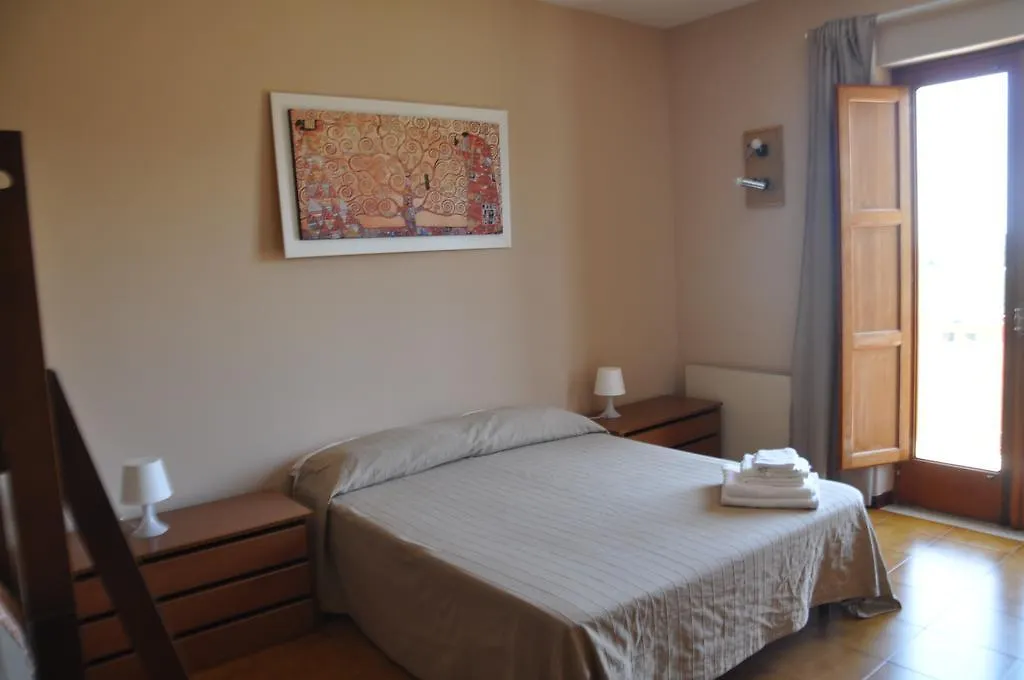 Villa Carolea Acireale Bed & Breakfast